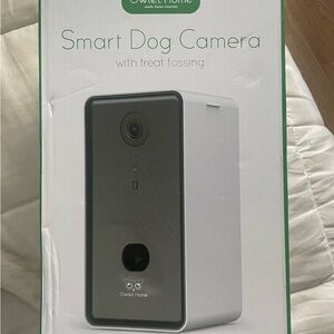 Amazon Smart Pet Camera and food dispenser NEW UNUSED